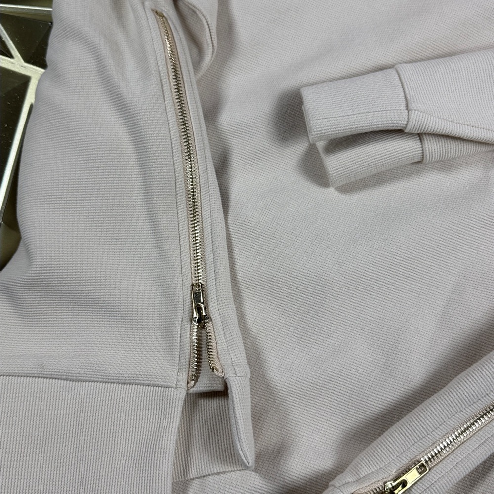 Women's Soft nude Crewneck Sweater - Picture 4 of 7